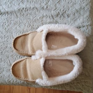 Slippers